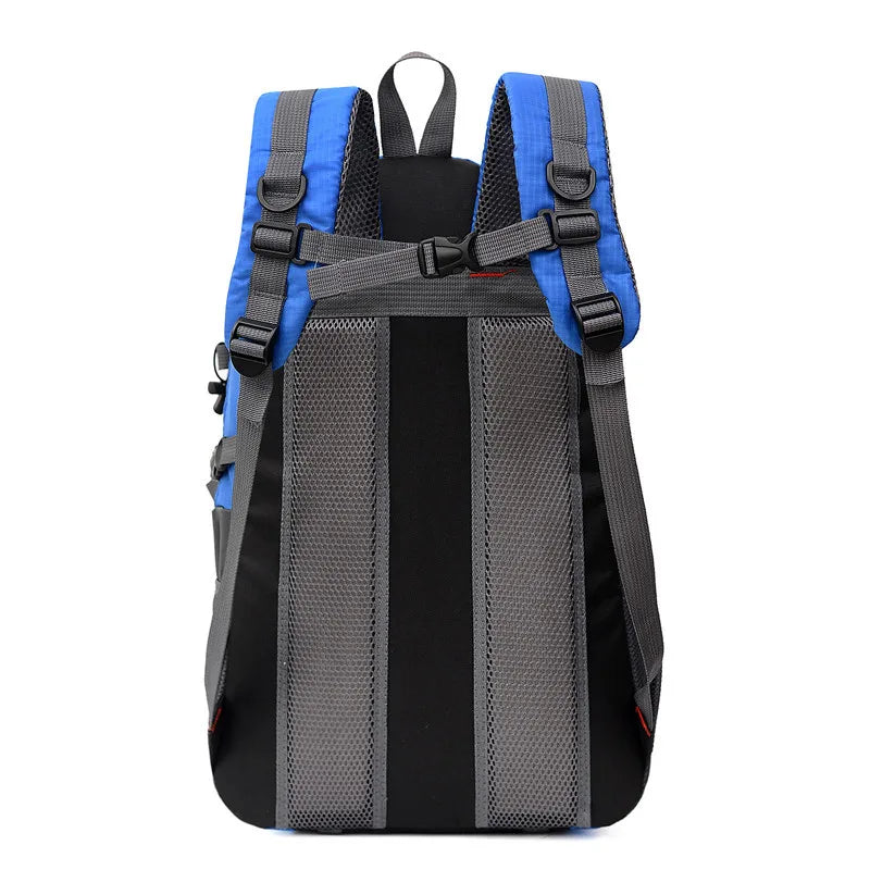 Naturecomfort Summit 40L — Lightweight Waterproof Trekking & Mountaineering Pack